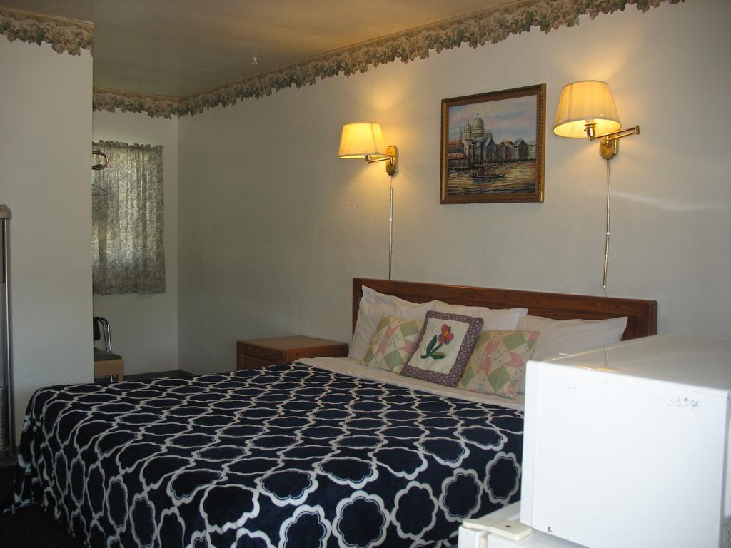 Travel Inn Roseburg Exteriér fotografie